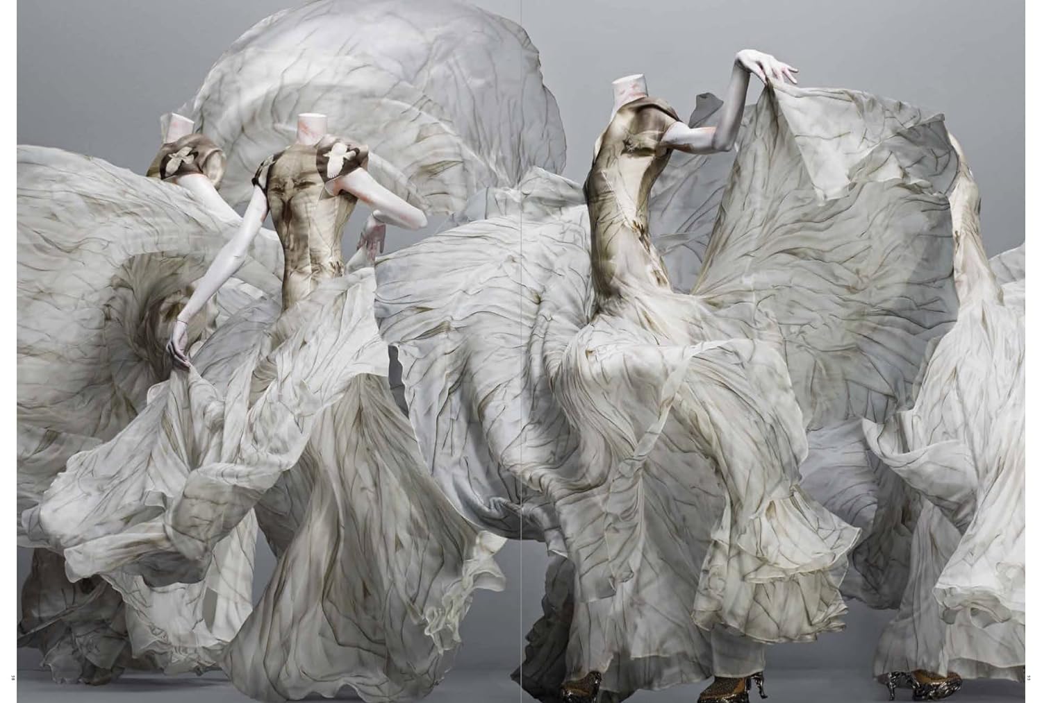 Alexander mcqueen savage beauty book inside
