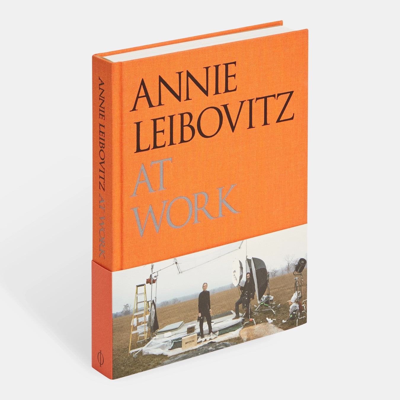 Annie leibovitz at work book side