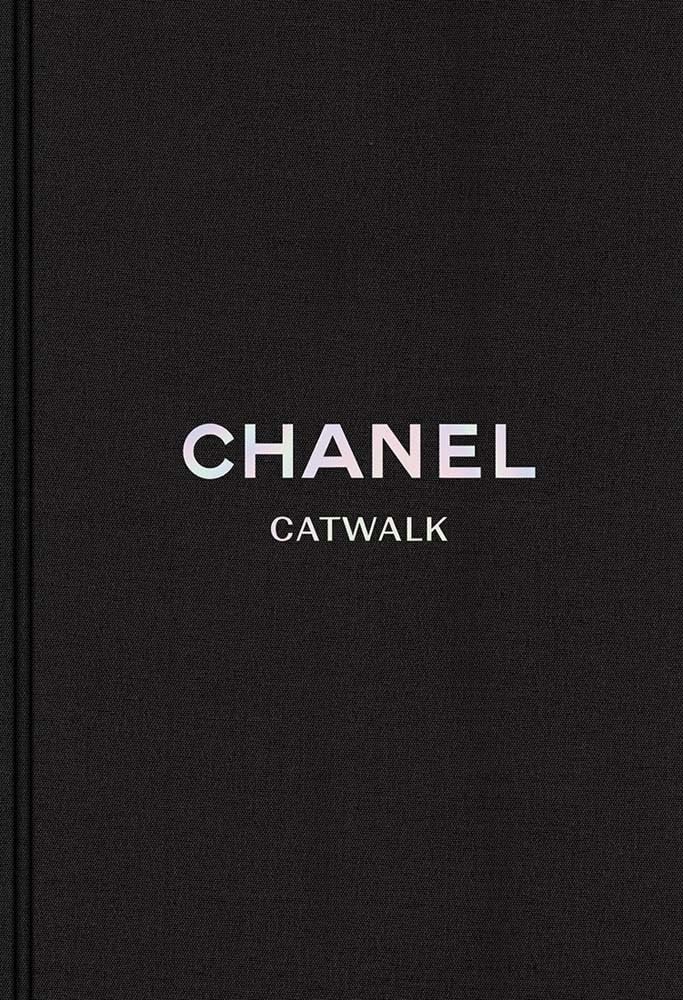 chanel-catwalk-book