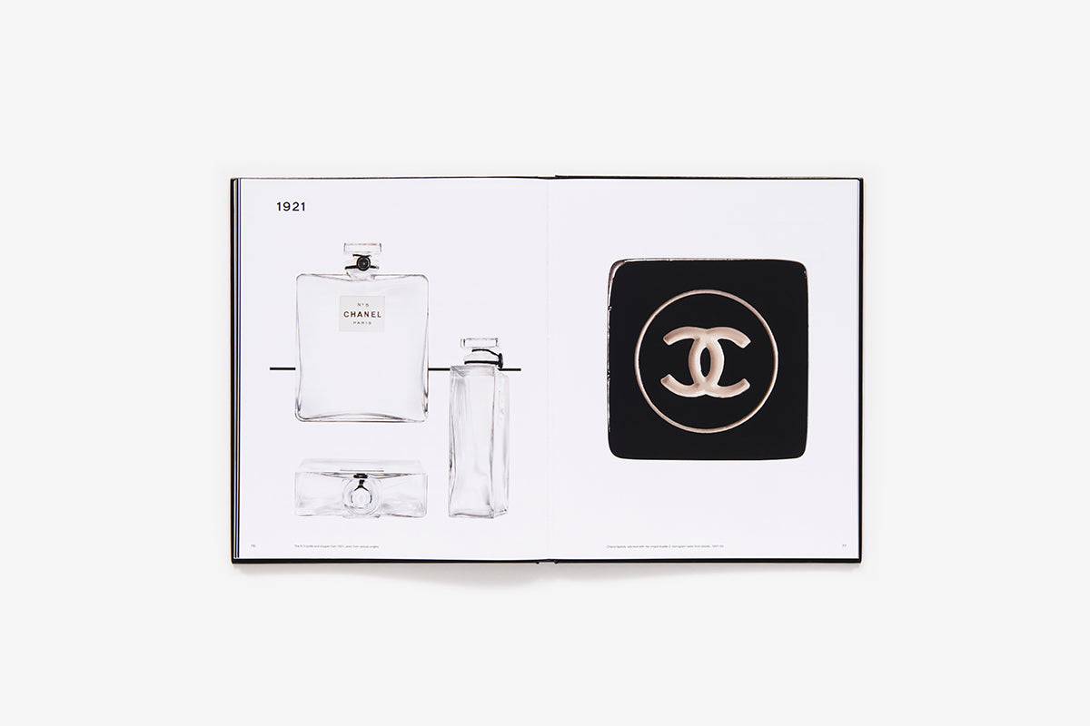 Chanel no 5 book inside