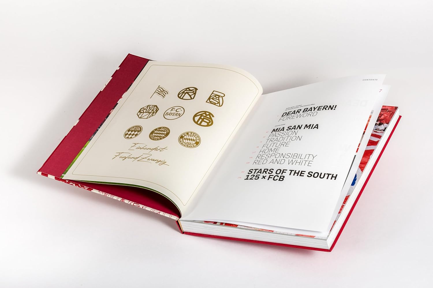 FC Bayern Munich: 125 Years book inside