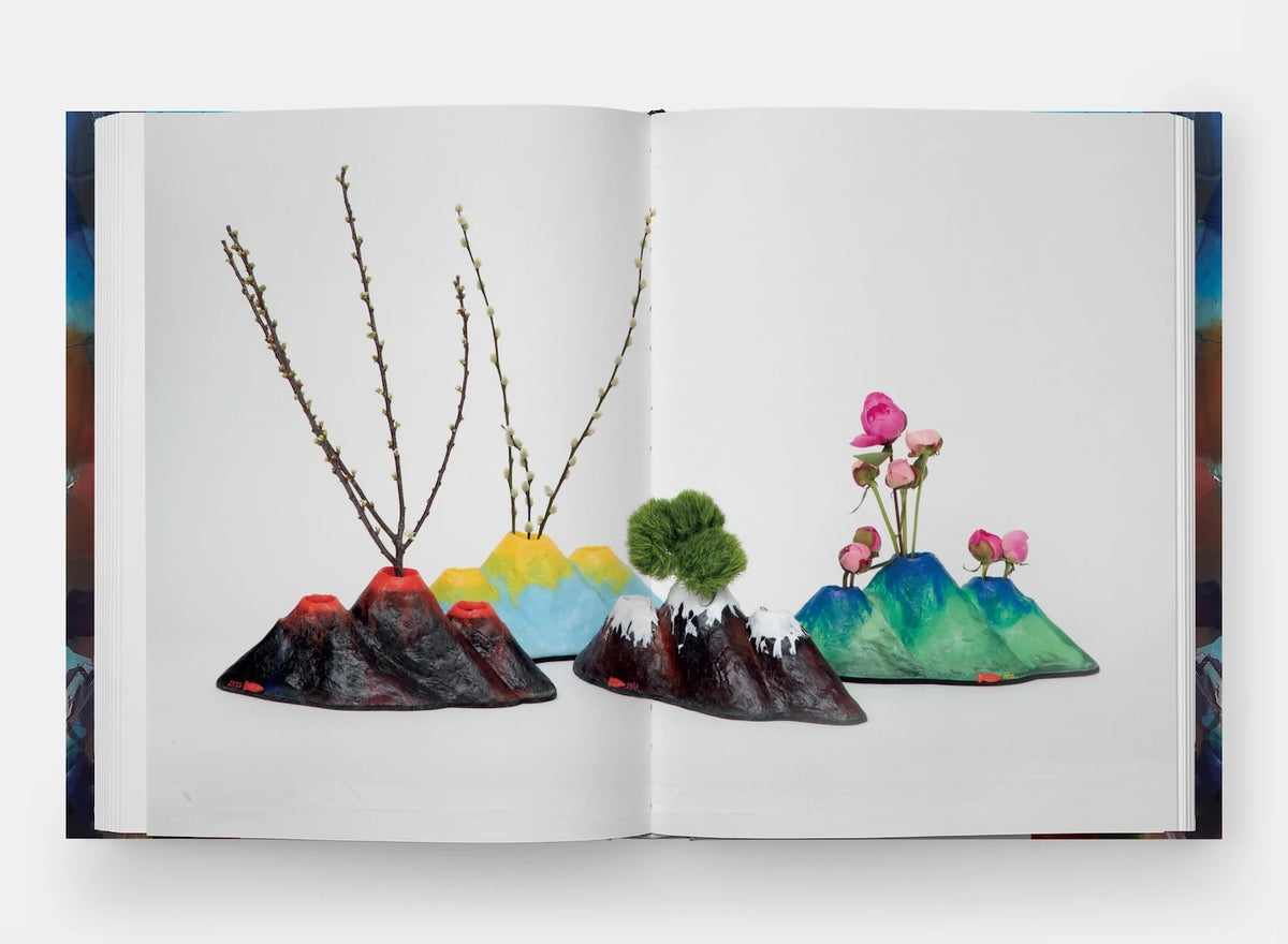 Gaetano Pesce: The Complete Incoherence book inside