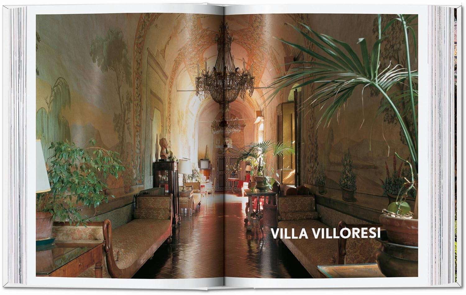 Living in Tuscany book inside