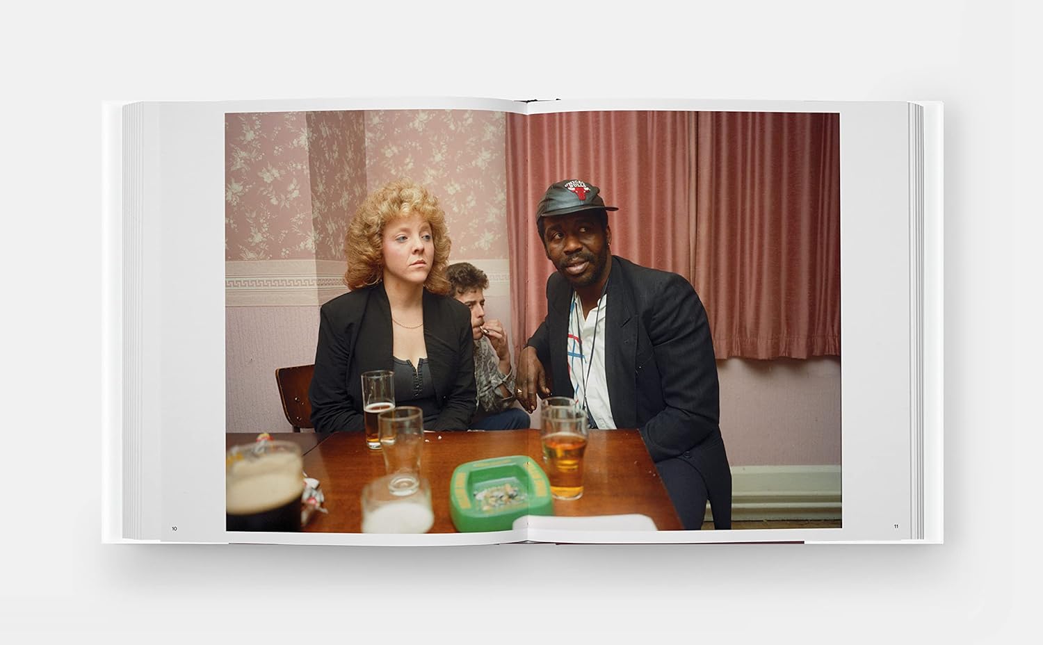 Nick Waplington: Comprehensive book inside