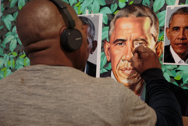 Obama portraits book image