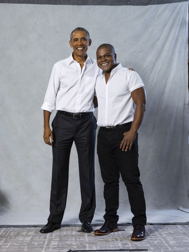 Obama portraits book image