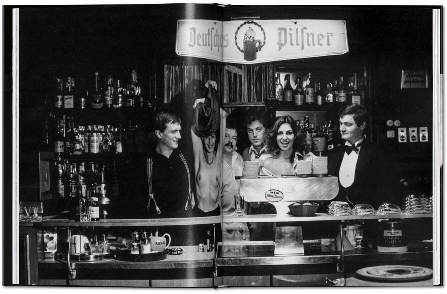Helmut Newton: Berlin, Berlin book inside