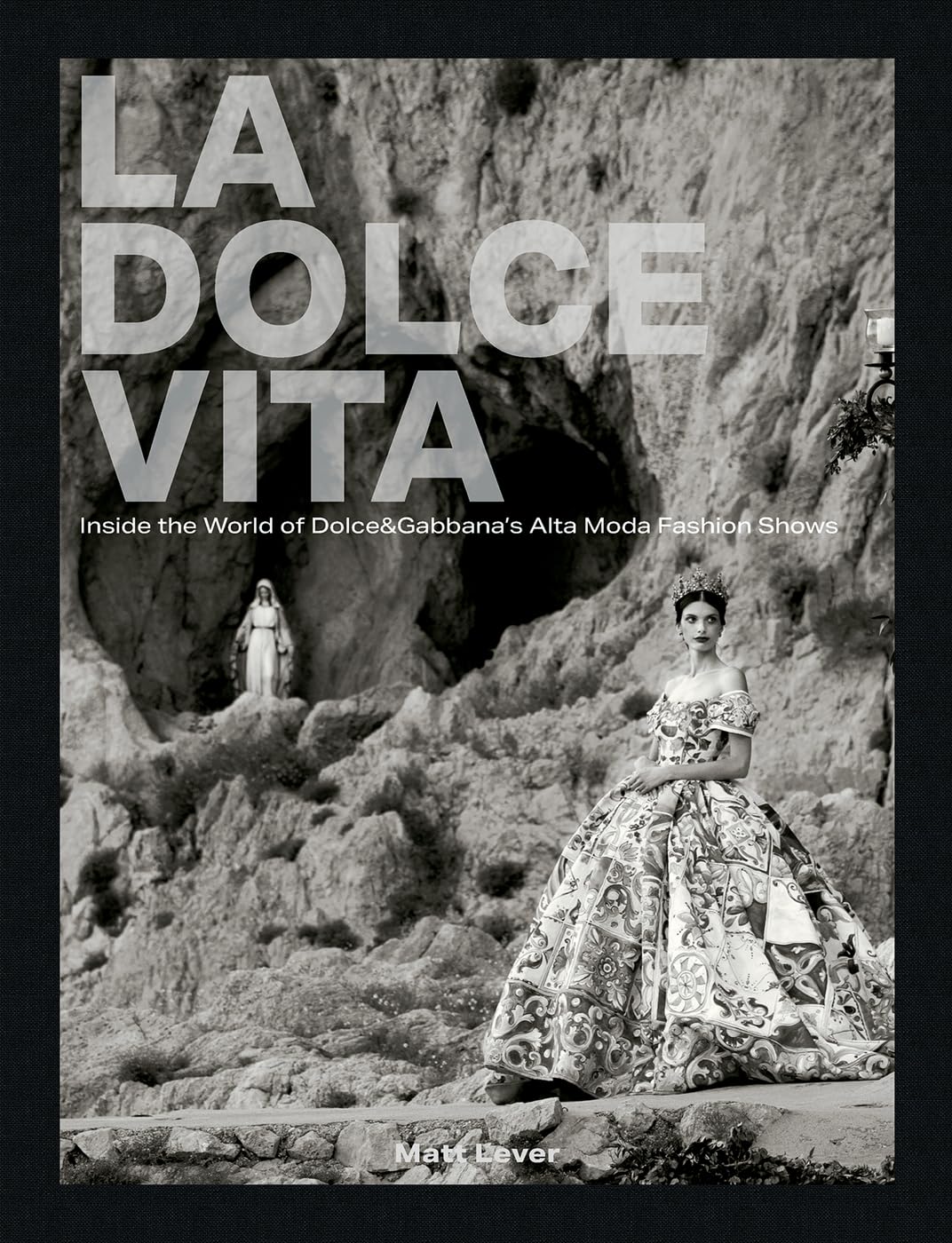 La Dolce Vita book cover