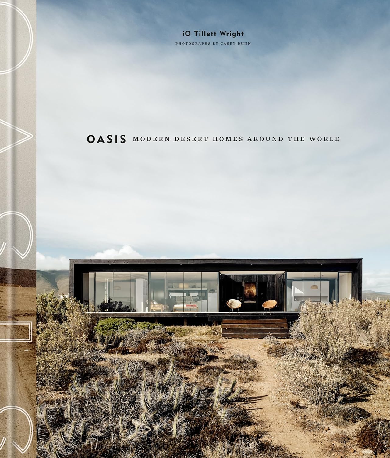 Oasis: Modern Desert Homes book cover