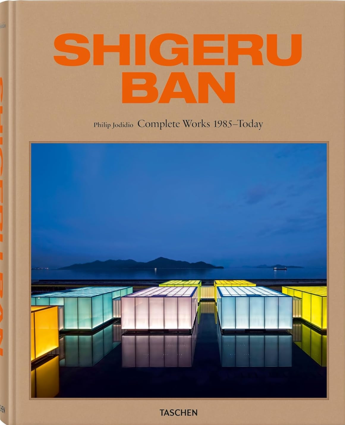 Shigeru Ban: Complete Works book cover